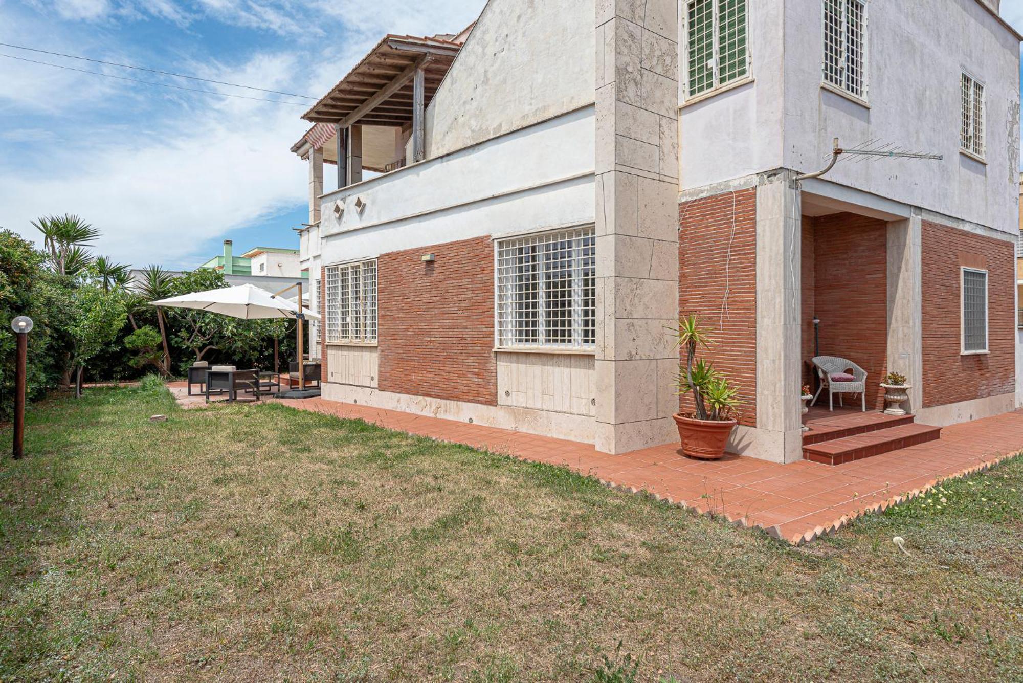 Villino Dei Coralli Lido di Ostia Eksteriør billede