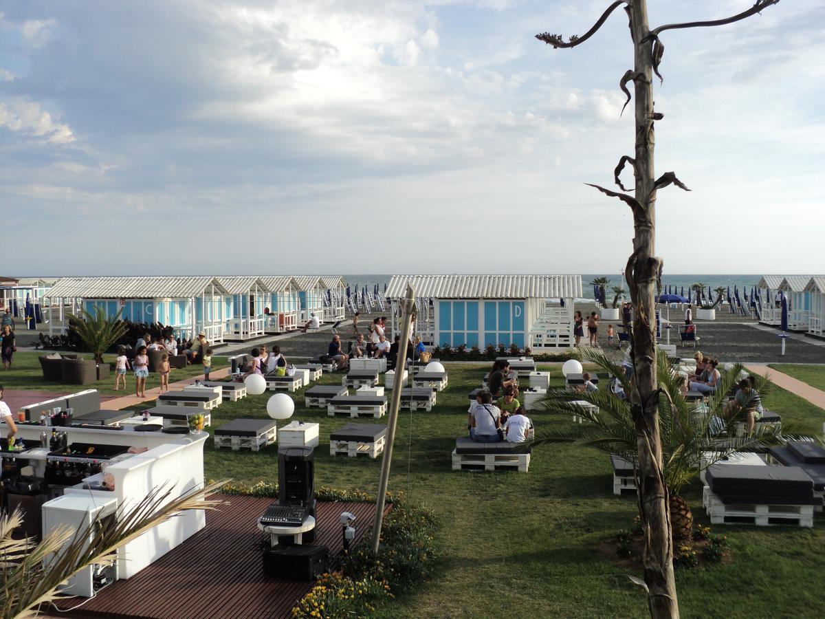 Villino Dei Coralli Lido di Ostia Eksteriør billede